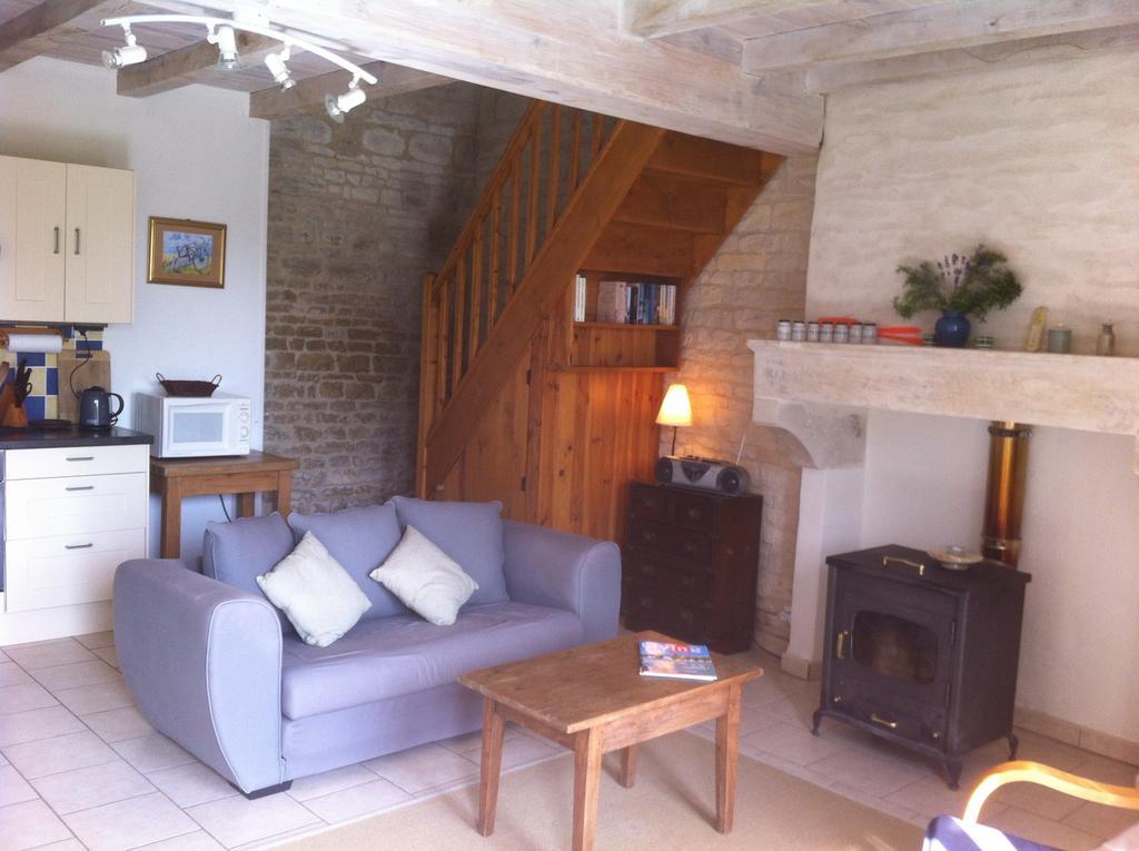 La Petite Maison Crezieres Oda fotoğraf