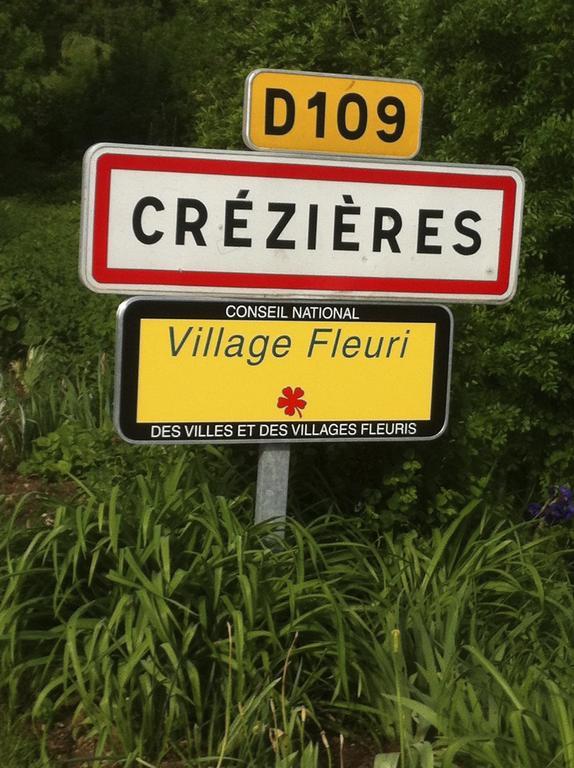 La Petite Maison Crezieres Oda fotoğraf